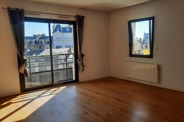 Appartement T3 de 95 m² à louer à NANTES