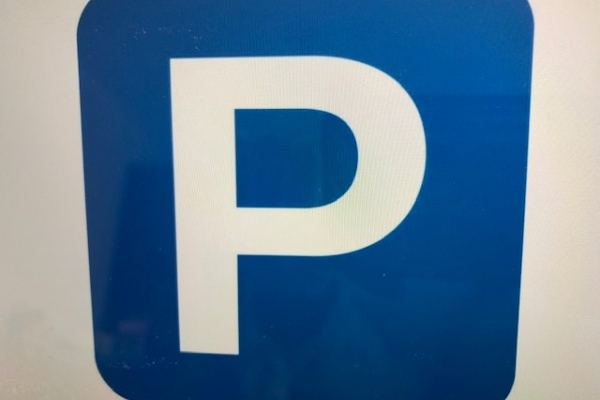 Stationnement de 12 m² à louer à NANTES