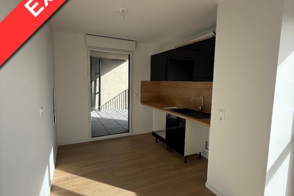 Appartement Studio de 32 m² à louer à BORDEAUX